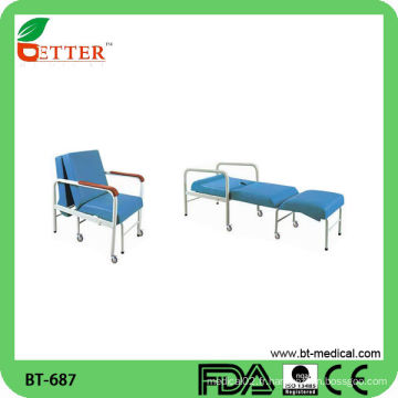 Chaise patiente pour usage hospitalier